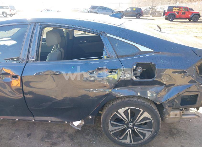 Photo 20 of 2016 Honda Civic EX-T (VIN 19XFC1F3XGE216013)