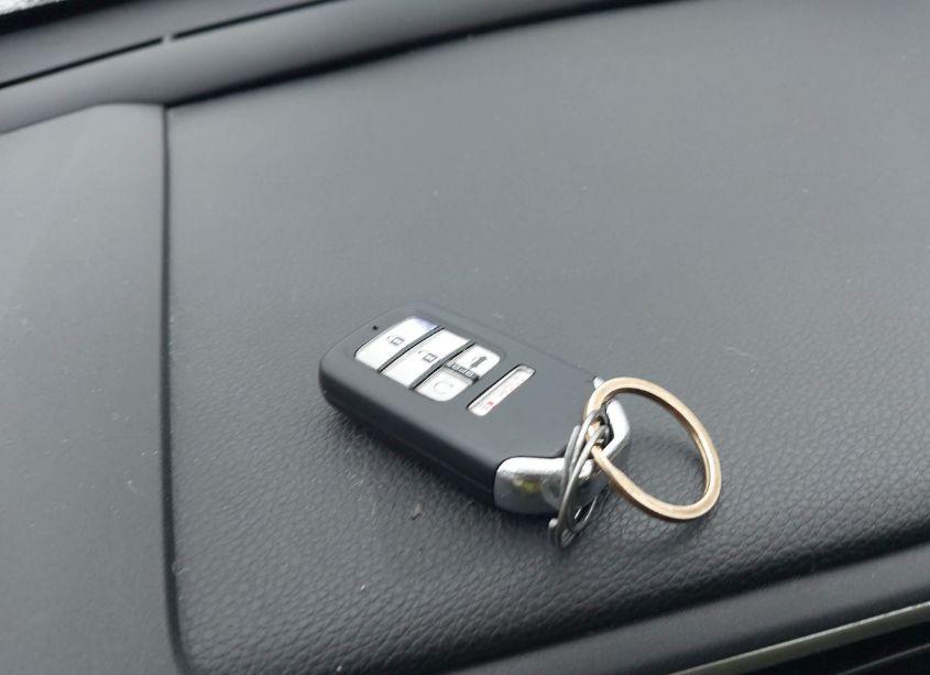 Photo 11 of 2017 Honda Civic EX-T (VIN 19XFC1F3XHE205675)