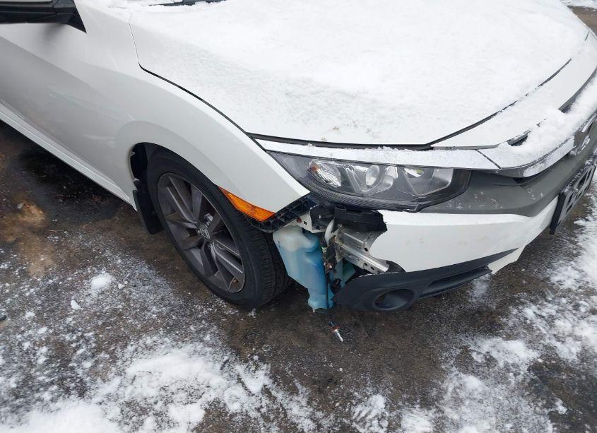 Photo 6 of 2017 Honda Civic EX-T (VIN 19XFC1F3XHE205675)