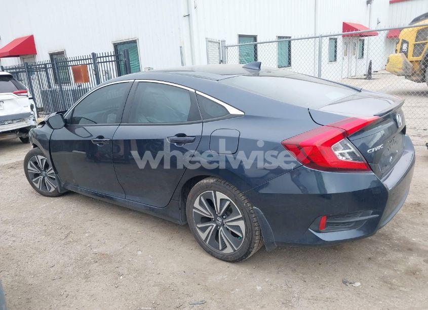 Photo 15 of 2018 Honda Civic EX-T (VIN 19XFC1F3XJE000833)