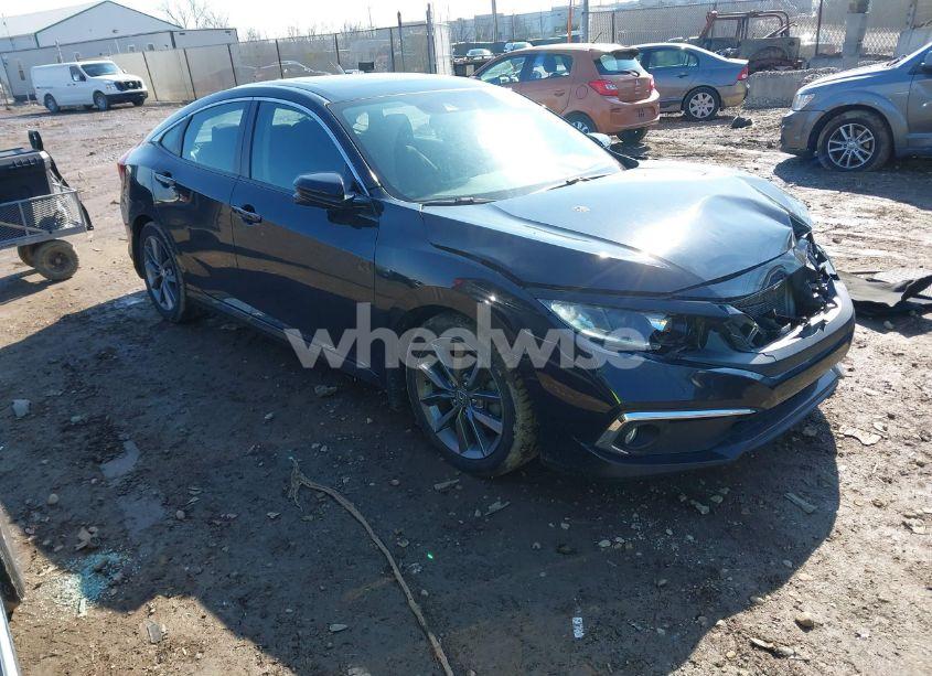 2019 Honda Civic EX (VIN 19XFC1F3XKE000591) main photo