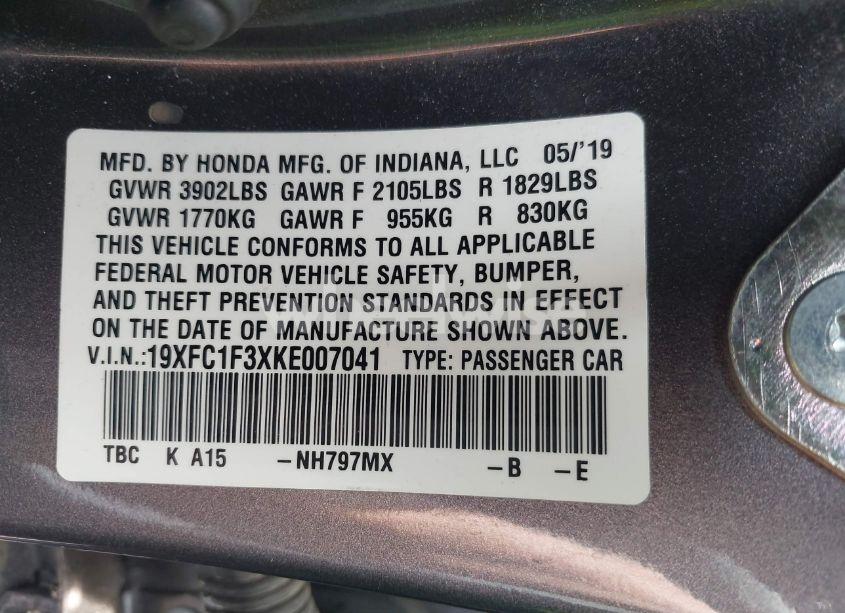 Photo 9 of 2019 Honda Civic EX (VIN 19XFC1F3XKE007041)