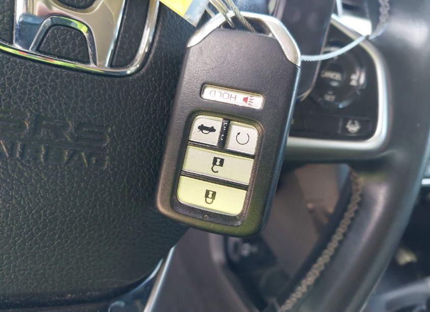 Photo 11 of 2019 Honda Civic EX (VIN 19XFC1F3XKE204095)