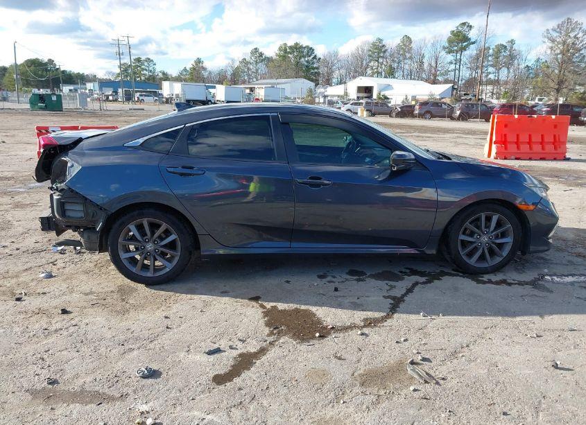 Photo 13 of 2019 Honda Civic EX (VIN 19XFC1F3XKE204095)