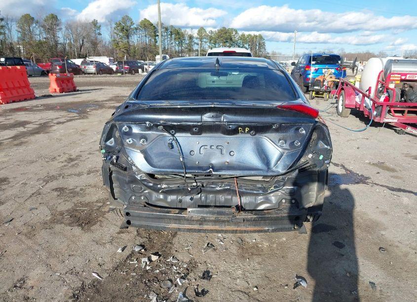 Photo 16 of 2019 Honda Civic EX (VIN 19XFC1F3XKE204095)