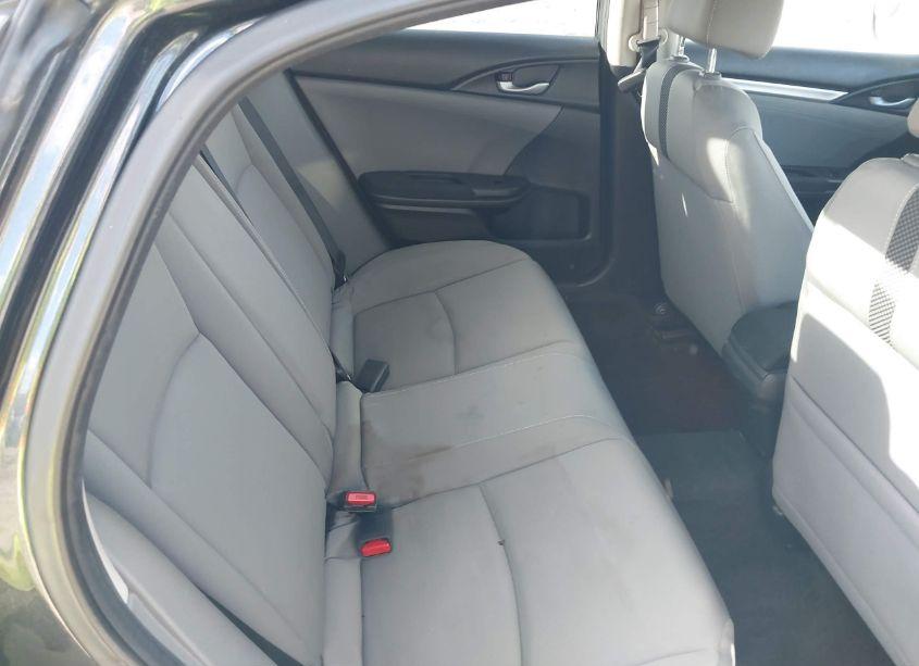 Photo 8 of 2019 Honda Civic EX (VIN 19XFC1F3XKE204095)