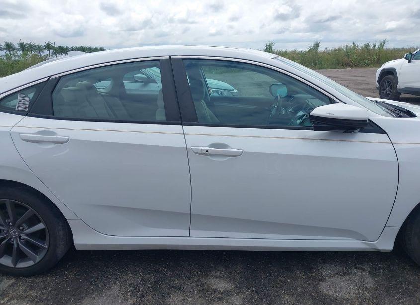 Photo 13 of 2021 Honda Civic EX (VIN 19XFC1F3XME001677)