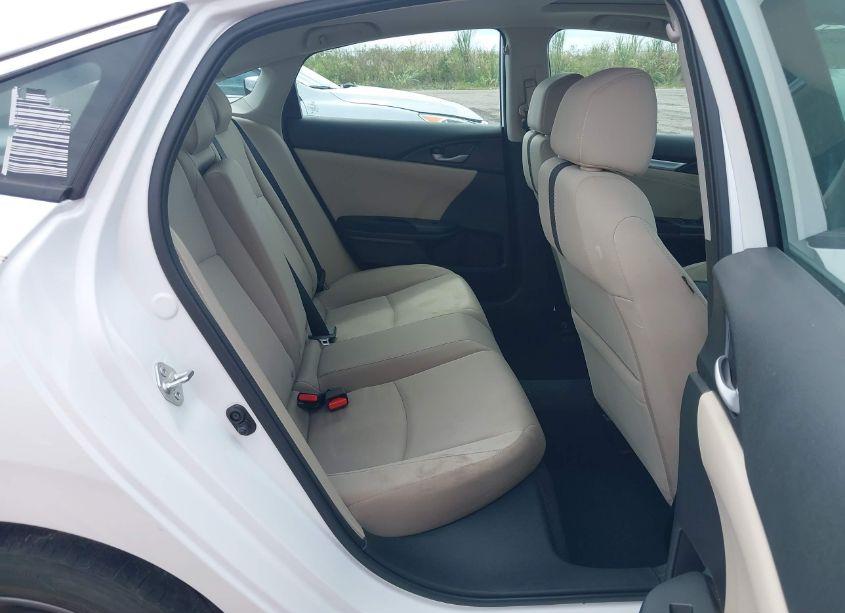 Photo 8 of 2021 Honda Civic EX (VIN 19XFC1F3XME001677)