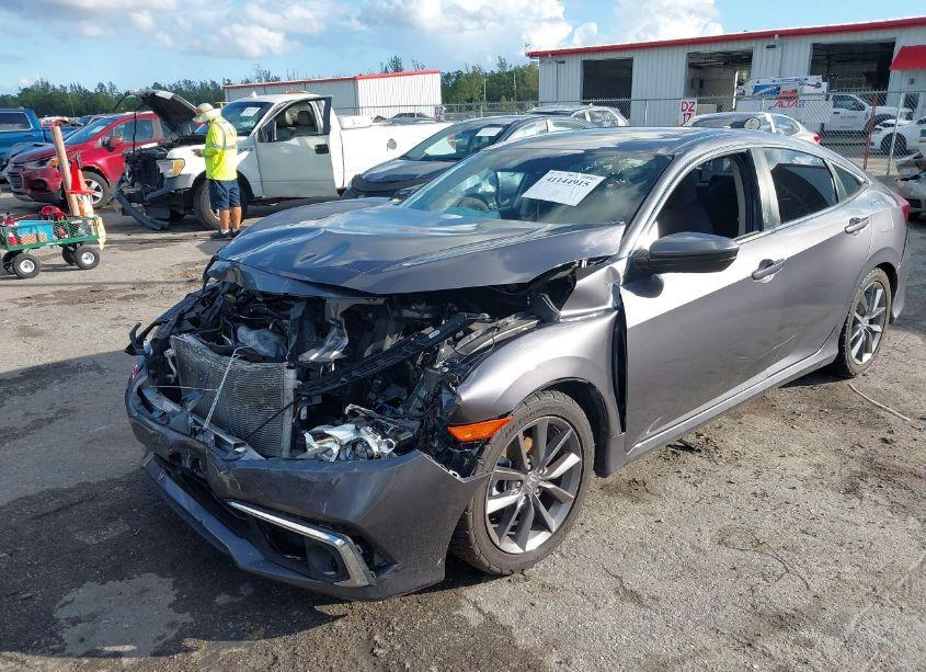 Photo 2 of 2021 Honda Civic EX (VIN 19XFC1F3XME013988)