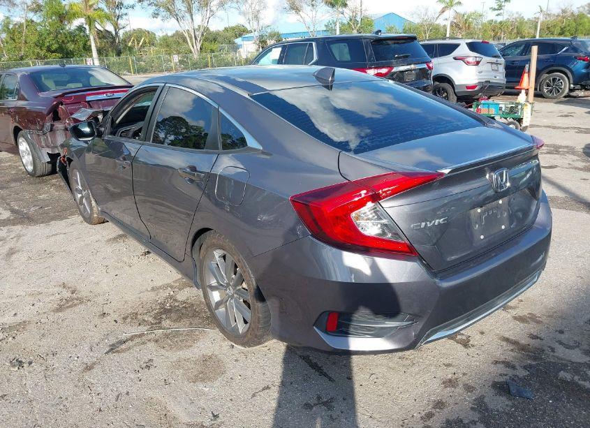 Photo 3 of 2021 Honda Civic EX (VIN 19XFC1F3XME013988)