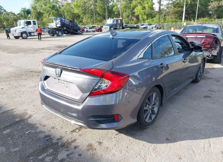 Photo 4 of 2021 Honda Civic EX (VIN 19XFC1F3XME013988)