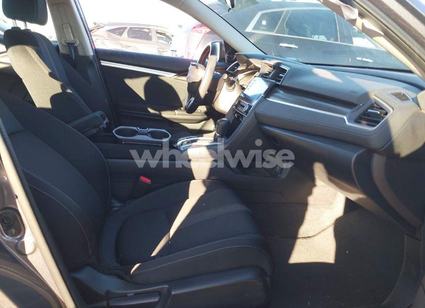 Photo 5 of 2021 Honda Civic EX (VIN 19XFC1F3XME210420)