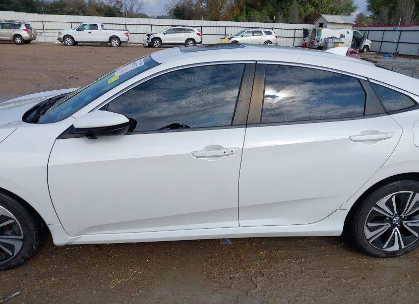 Photo 14 of 2016 Honda Civic EX-T (VIN 19XFC1F41GE045726)