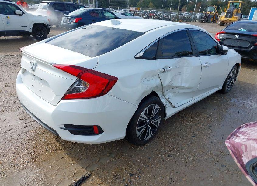 Photo 4 of 2016 Honda Civic EX-T (VIN 19XFC1F41GE045726)