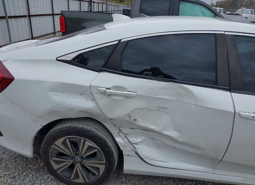 Photo 6 of 2016 Honda Civic EX-T (VIN 19XFC1F41GE045726)