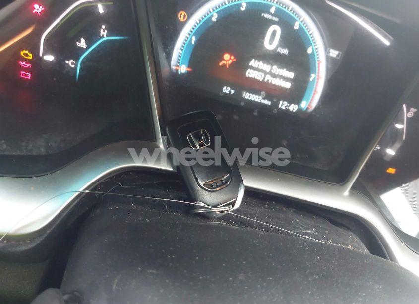Photo 11 of 2016 Honda Civic EX-L (VIN 19XFC1F70GE003249)