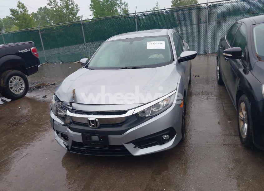 Photo 12 of 2016 Honda Civic EX-L (VIN 19XFC1F70GE003249)