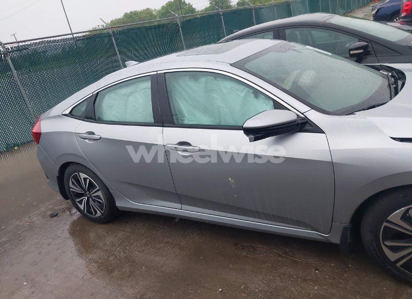 Photo 13 of 2016 Honda Civic EX-L (VIN 19XFC1F70GE003249)