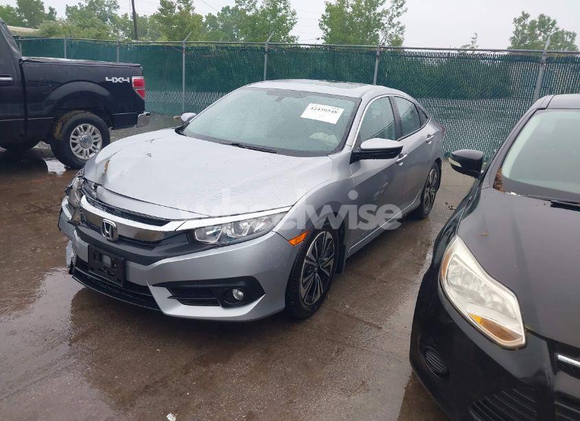 Photo 2 of 2016 Honda Civic EX-L (VIN 19XFC1F70GE003249)