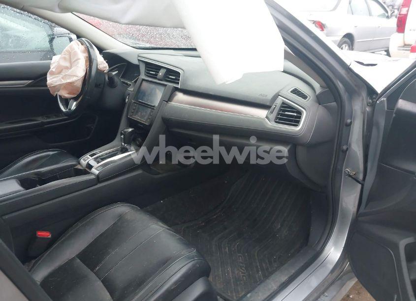 Photo 5 of 2016 Honda Civic EX-L (VIN 19XFC1F70GE003249)