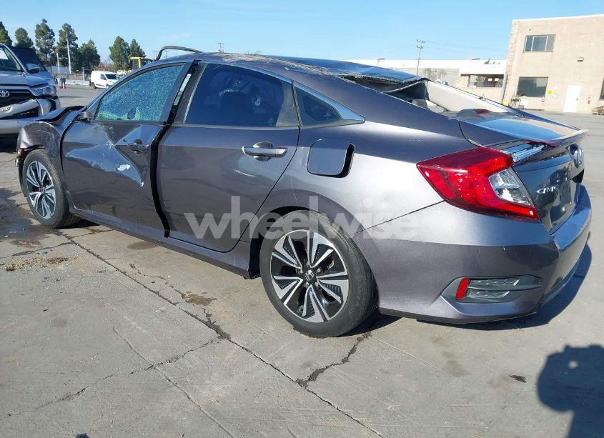 Photo 3 of 2016 Honda Civic EX-L (VIN 19XFC1F70GE206416)