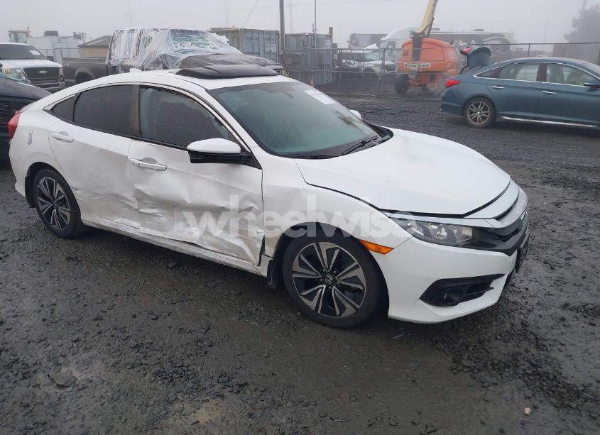 2016 Honda Civic EX-L (VIN 19XFC1F70GE215438) main photo