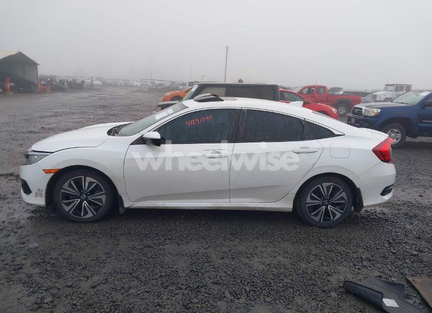 Photo 14 of 2016 Honda Civic EX-L (VIN 19XFC1F70GE215438)