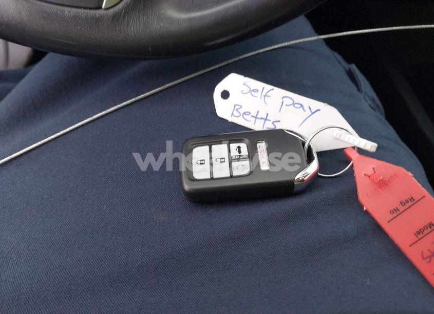 Photo 11 of 2016 Honda Civic EX-L (VIN 19XFC1F70GE224172)