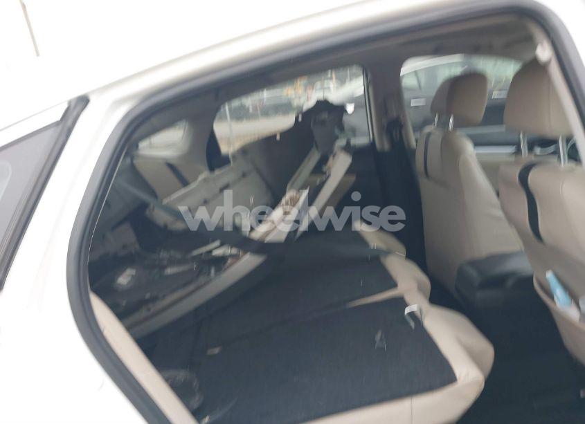 Photo 8 of 2016 Honda Civic EX-L (VIN 19XFC1F70GE224172)