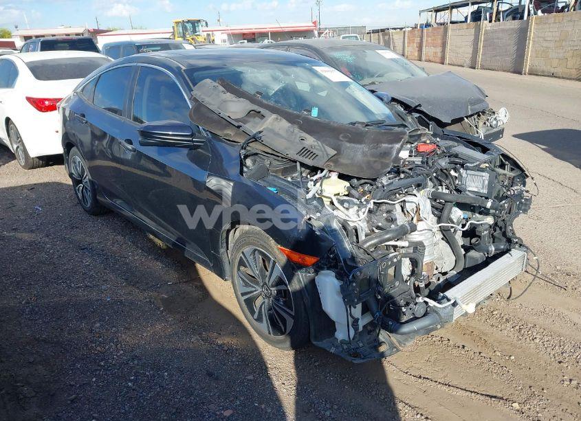 2017 Honda Civic EX-L (VIN 19XFC1F70HE005116) main photo