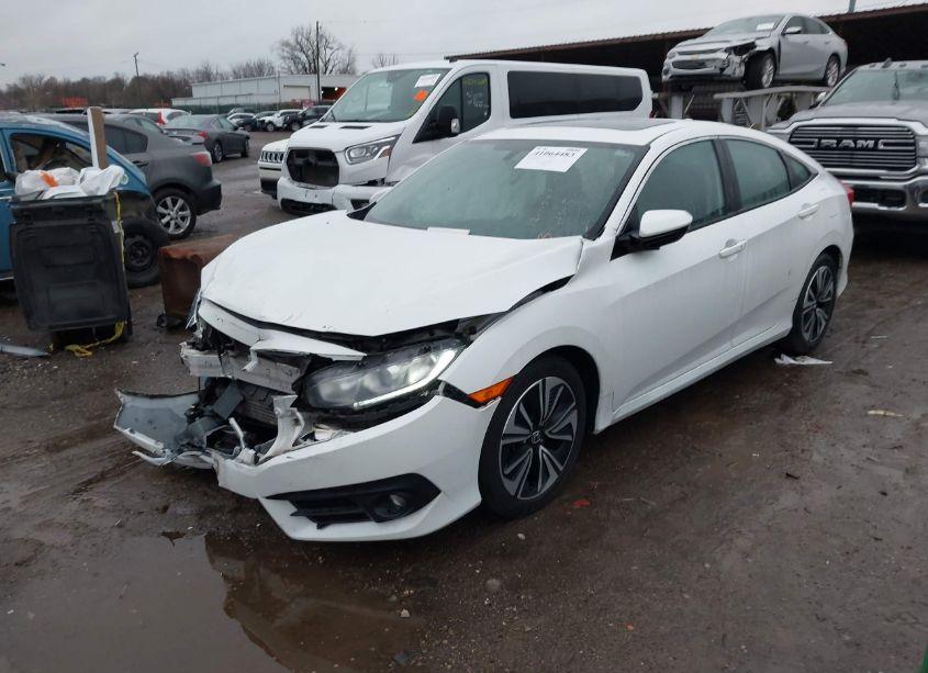 Photo 2 of 2017 Honda Civic EX-L (VIN 19XFC1F70HE011207)