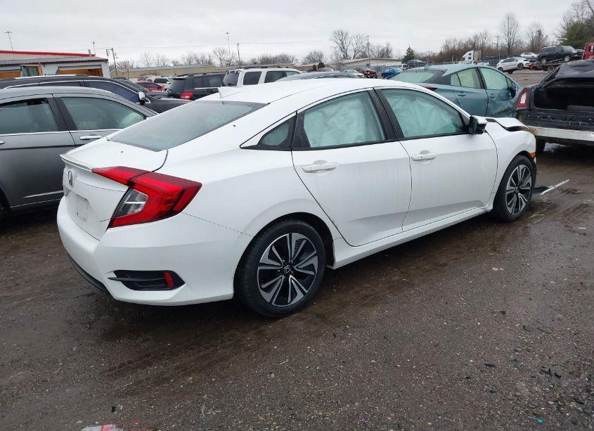 Photo 4 of 2017 Honda Civic EX-L (VIN 19XFC1F70HE011207)