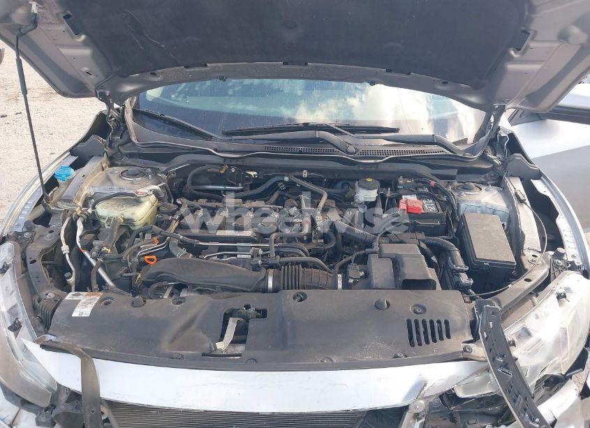 Photo 10 of 2017 Honda Civic EX-L (VIN 19XFC1F70HE012986)