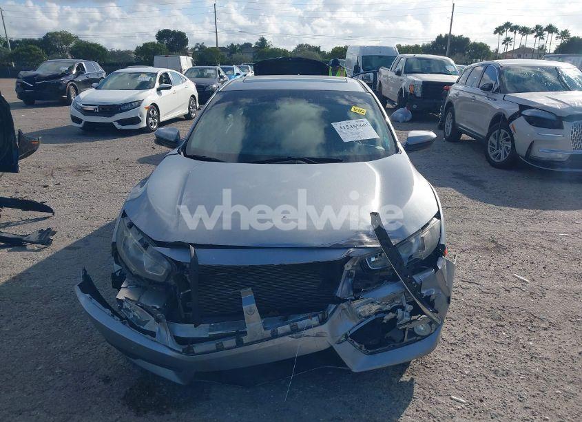 Photo 12 of 2017 Honda Civic EX-L (VIN 19XFC1F70HE012986)