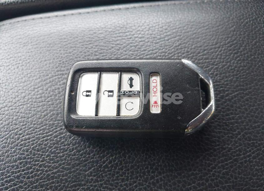 Photo 11 of 2017 Honda Civic EX-L (VIN 19XFC1F70HE030405)