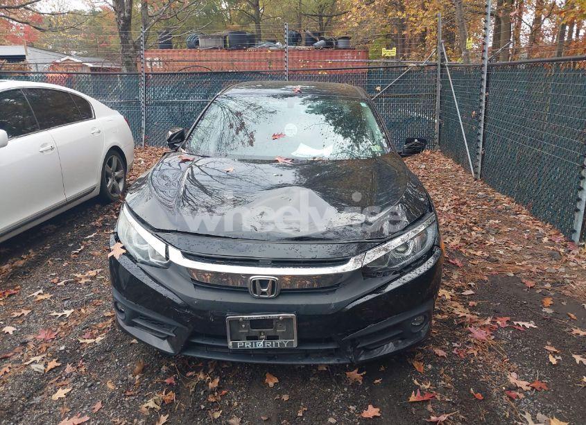 Photo 12 of 2017 Honda Civic EX-L (VIN 19XFC1F70HE030405)
