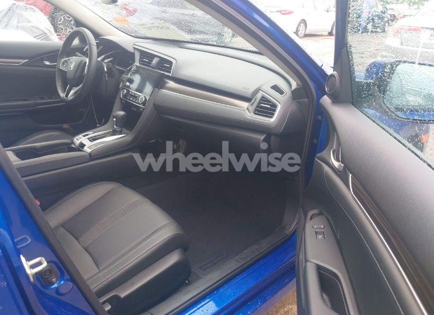 Photo 5 of 2020 Honda Civic EX-L (VIN 19XFC1F70LE007974)