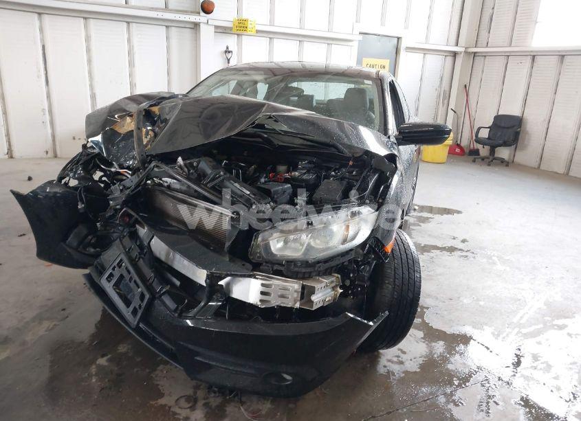 Photo 11 of 2016 Honda Civic EX-L (VIN 19XFC1F71GE000439)