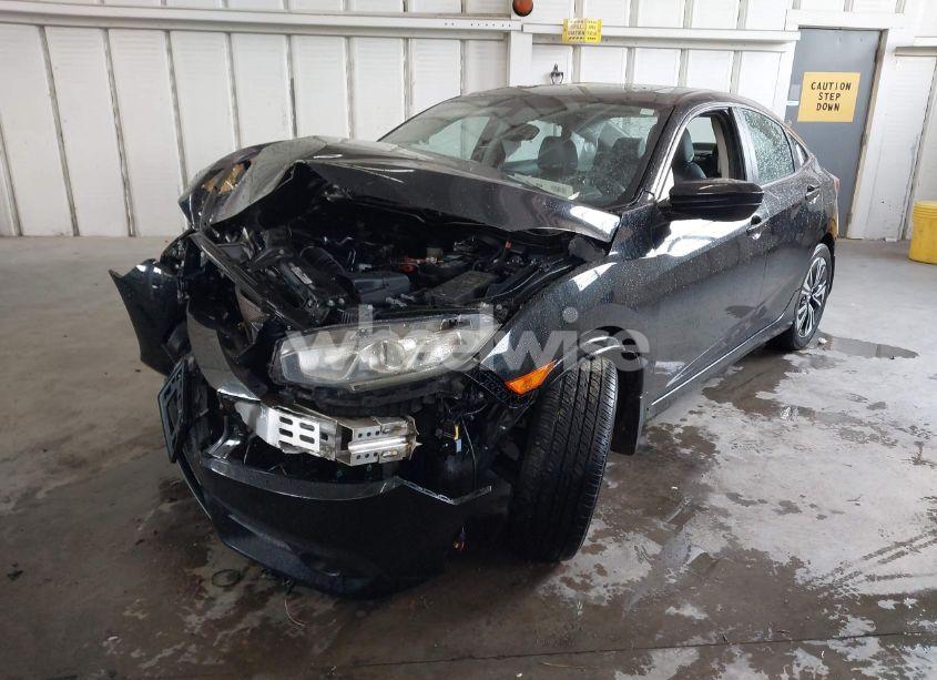 Photo 2 of 2016 Honda Civic EX-L (VIN 19XFC1F71GE000439)