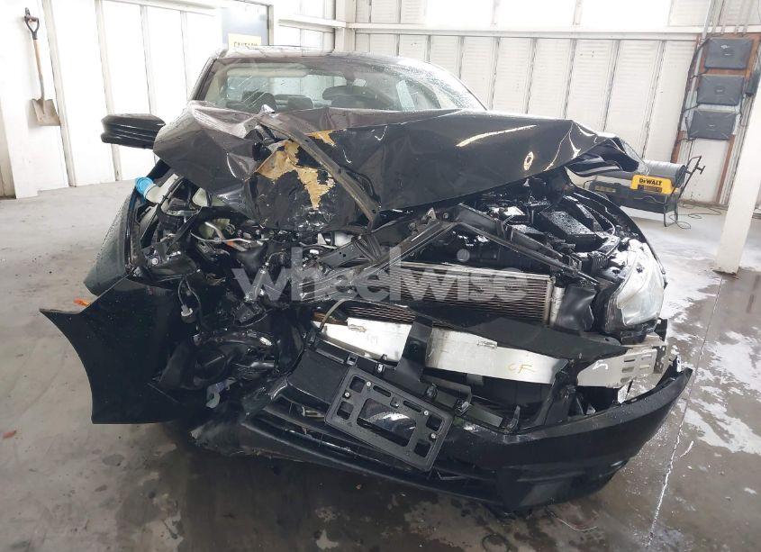 Photo 6 of 2016 Honda Civic EX-L (VIN 19XFC1F71GE000439)