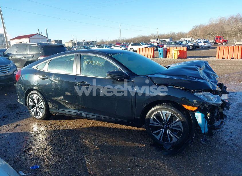 Photo 13 of 2016 Honda Civic EX-L (VIN 19XFC1F71GE037071)