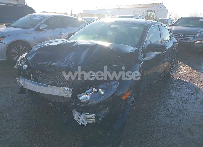 Photo 2 of 2016 Honda Civic EX-L (VIN 19XFC1F71GE037071)