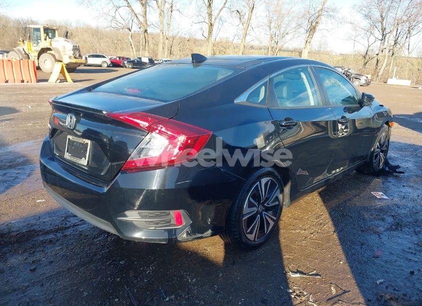 Photo 4 of 2016 Honda Civic EX-L (VIN 19XFC1F71GE037071)