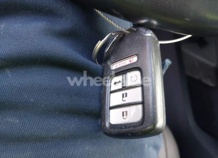 Photo 11 of 2017 Honda Civic EX-L (VIN 19XFC1F71HE006484)