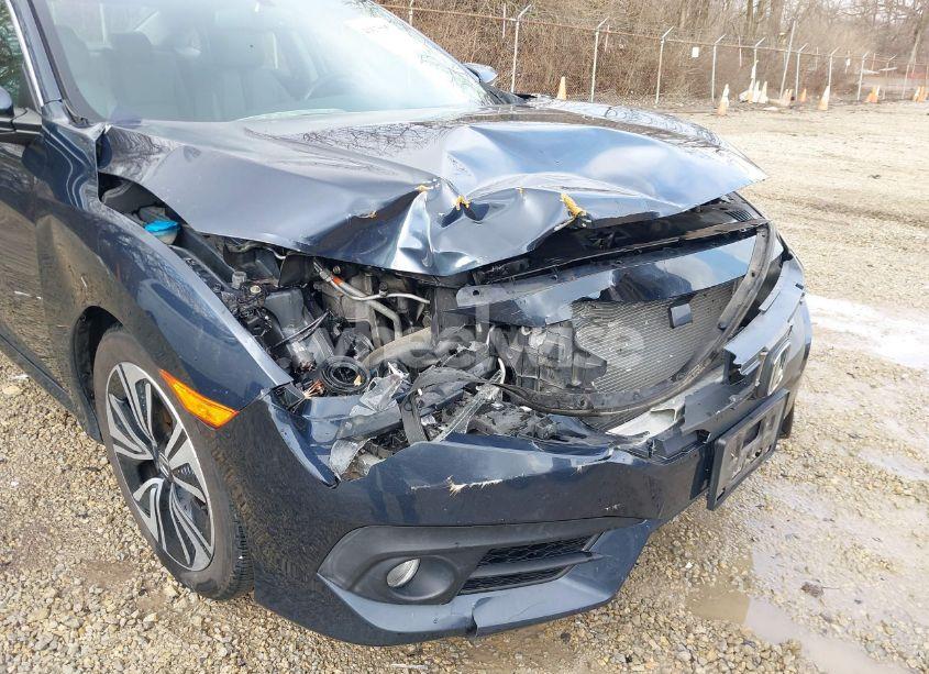Photo 17 of 2017 Honda Civic EX-L (VIN 19XFC1F71HE006484)