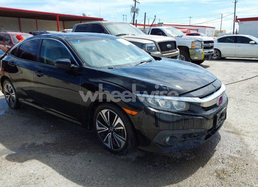 2017 Honda Civic EX-L (VIN 19XFC1F71HE015329) main photo