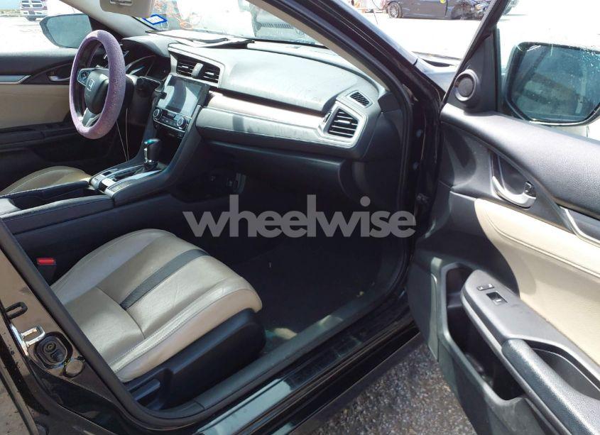 Photo 5 of 2017 Honda Civic EX-L (VIN 19XFC1F71HE015329)