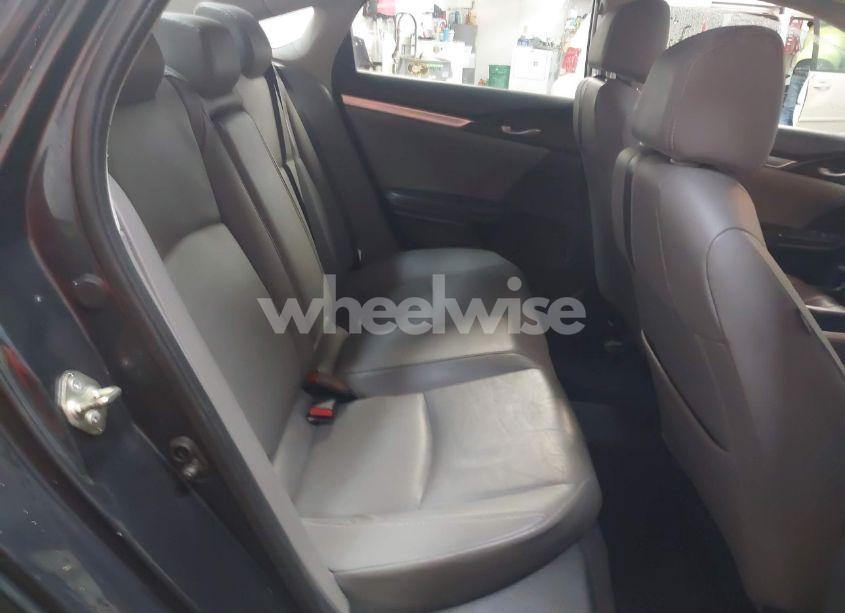 Photo 8 of 2017 Honda Civic EX-L (VIN 19XFC1F71HE017761)