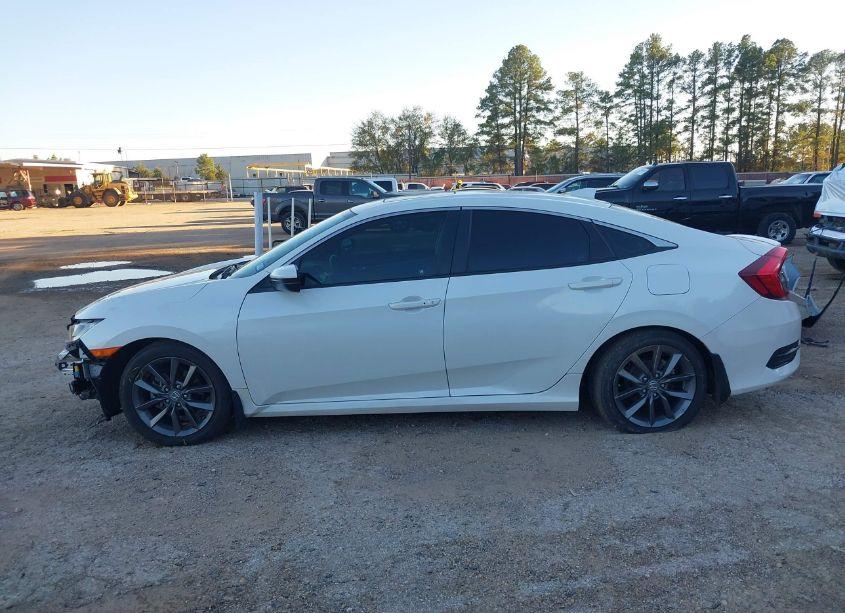 Photo 15 of 2021 Honda Civic EX-L (VIN 19XFC1F71ME002218)