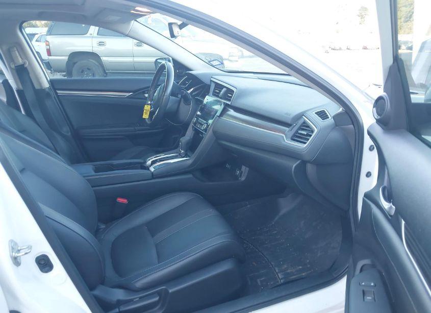 Photo 5 of 2021 Honda Civic EX-L (VIN 19XFC1F71ME002218)